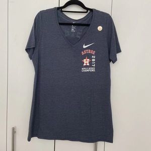 Women’s Nike Houston Astros 2017 World Series Champions Tee Size XL